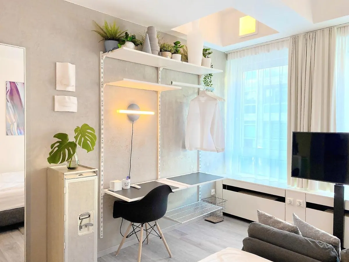 The Suite Köln Apartment